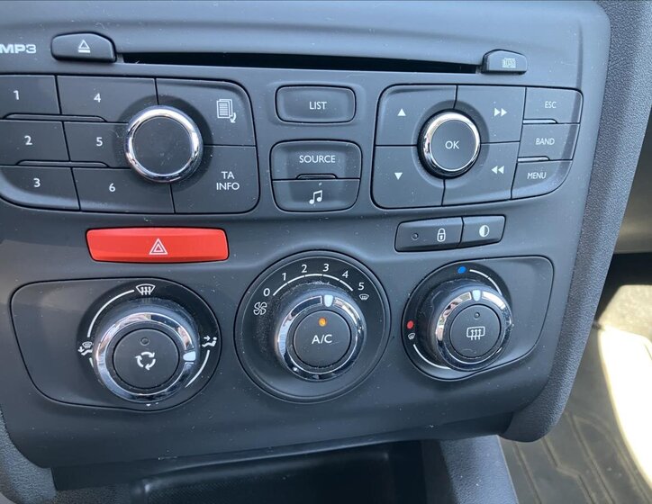 Citroën C4 Hatchback 1,6 l 88 kw