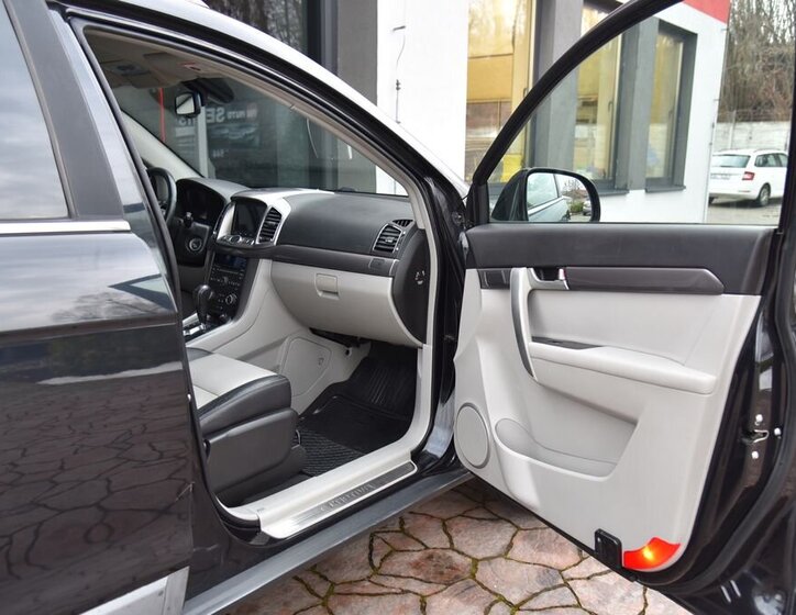 Chevrolet Captiva SUV 2,2 l 135 kw