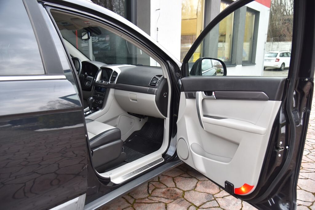 Chevrolet Captiva SUV 2,2 l 135 kw