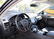 Volkswagen Touareg 7