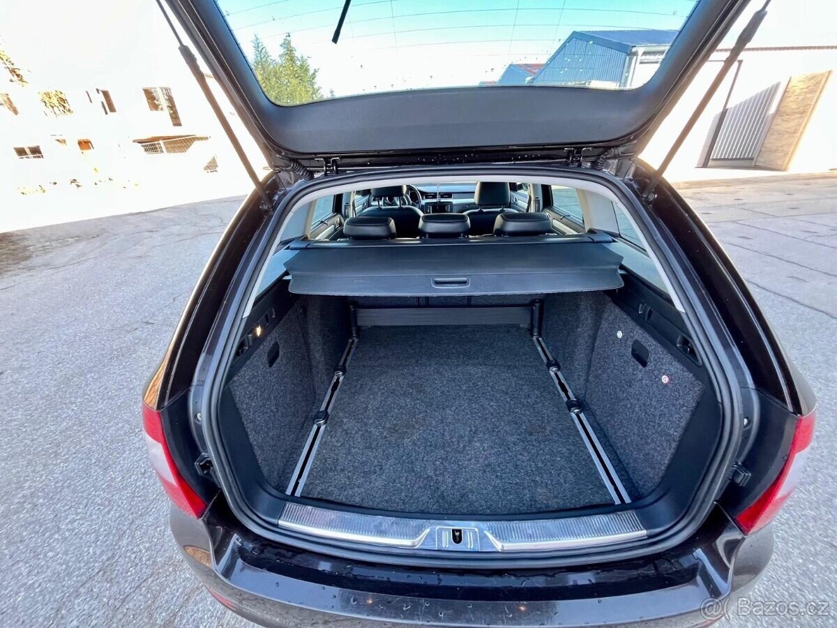 Škoda Superb Kombi 0,0 0