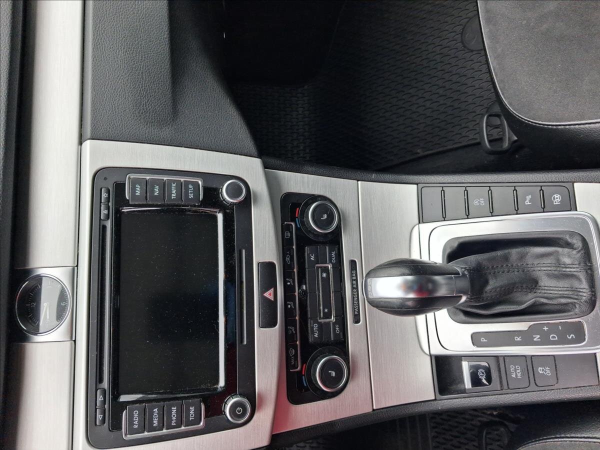 Volkswagen Passat Kombi 2,0 l 125 kw