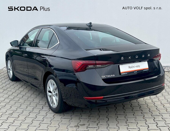Škoda Octavia 8