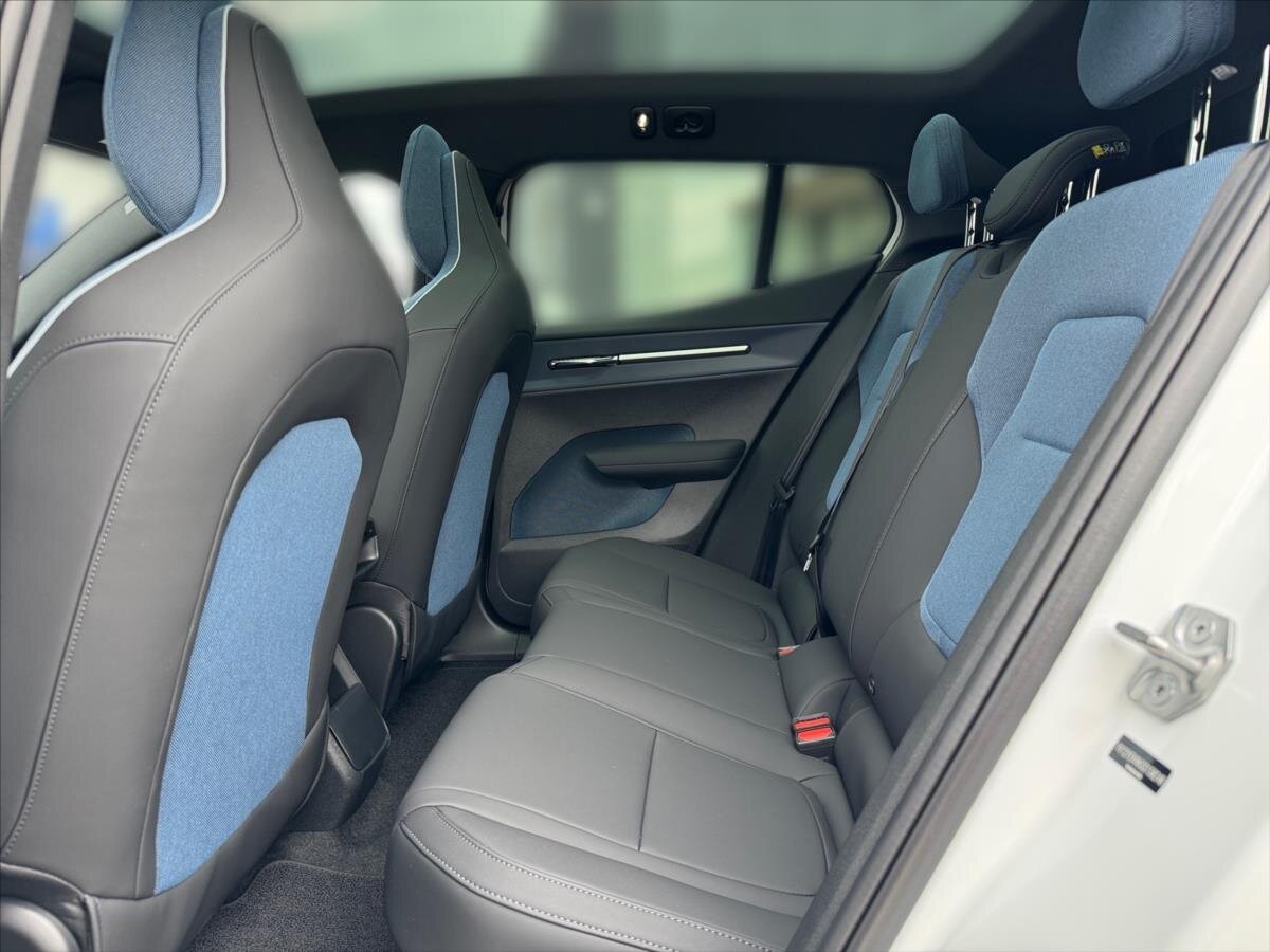 Volvo EX30 SUV 0,0 315 kw