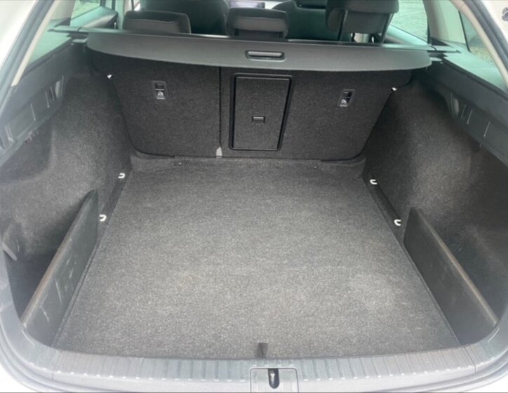 Škoda Octavia Kombi 1,5 l 110 kw