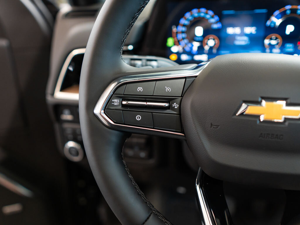 Chevrolet Suburban SUV 6,2 l 313 kw