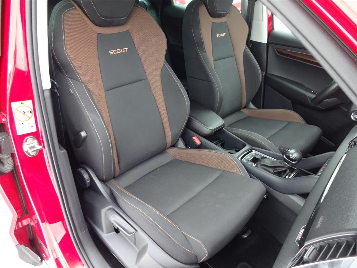 Škoda Karoq Kombi 2,0 l 110 kw