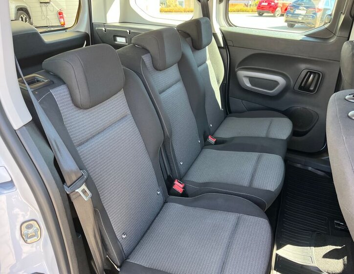 Toyota ProAce City Verso MPV 1,5 l 75 kw