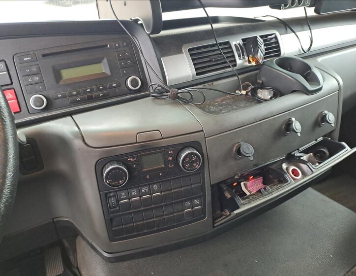 MAN Ostatní Valník 4,6 l 162 kw