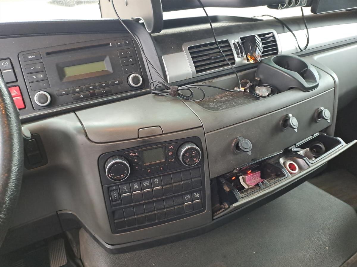 MAN Ostatní Valník 4,6 l 162 kw