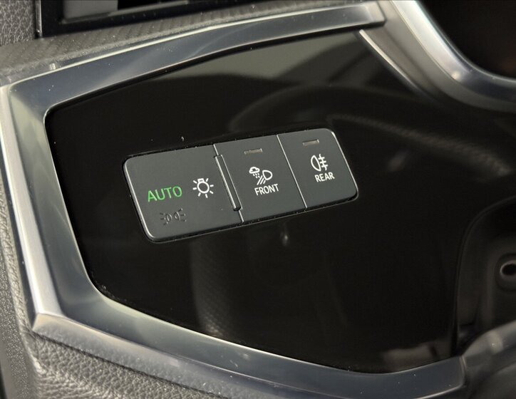 Audi Q3 SUV 2,0 l 140 kw