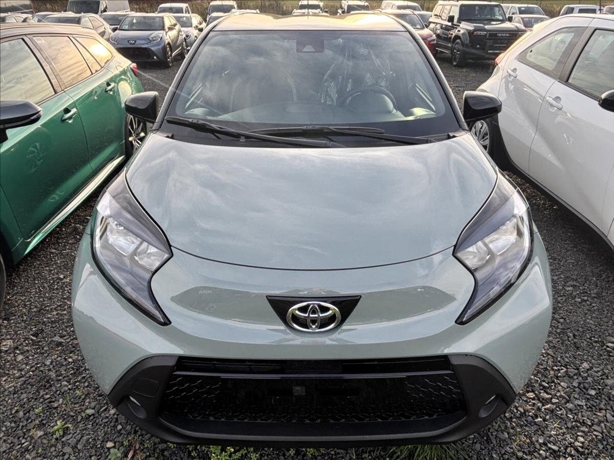 Toyota Aygo Hatchback 1,0 l 53 kw