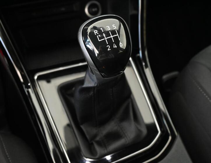 Volkswagen Touran 23