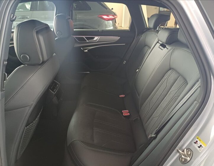 Audi A6 Allroad Kombi 3,0 l 210 kw