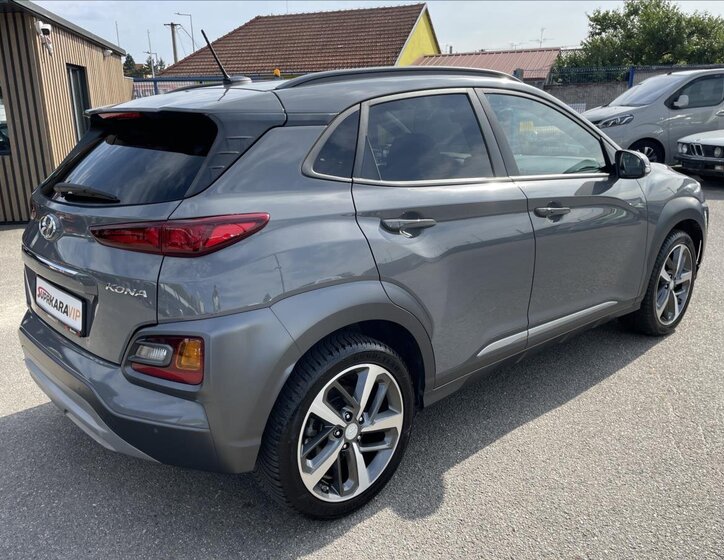 Hyundai Kona 5