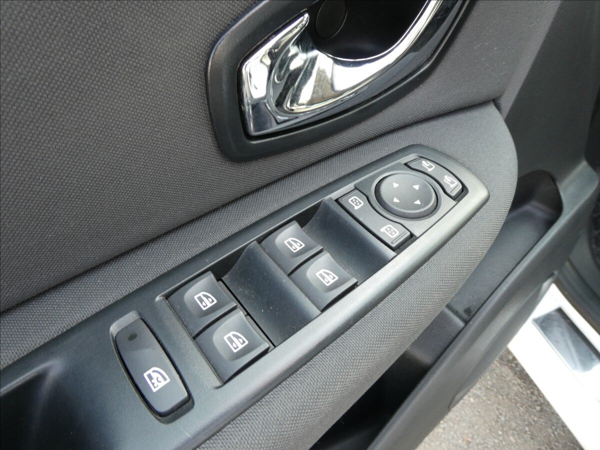 Renault Scénic MPV 1,5 l 81 kw