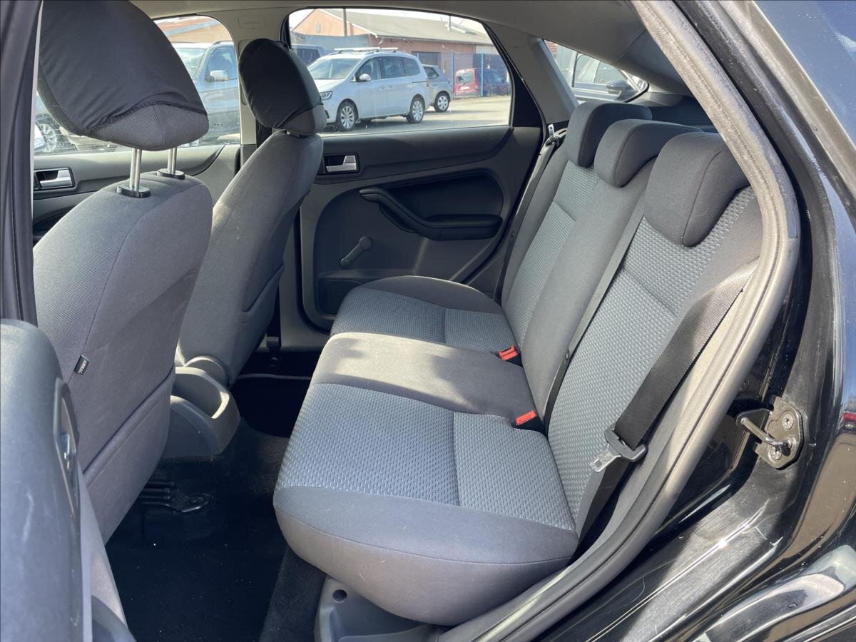 Ford Focus Hatchback 1,6 l 74 kw