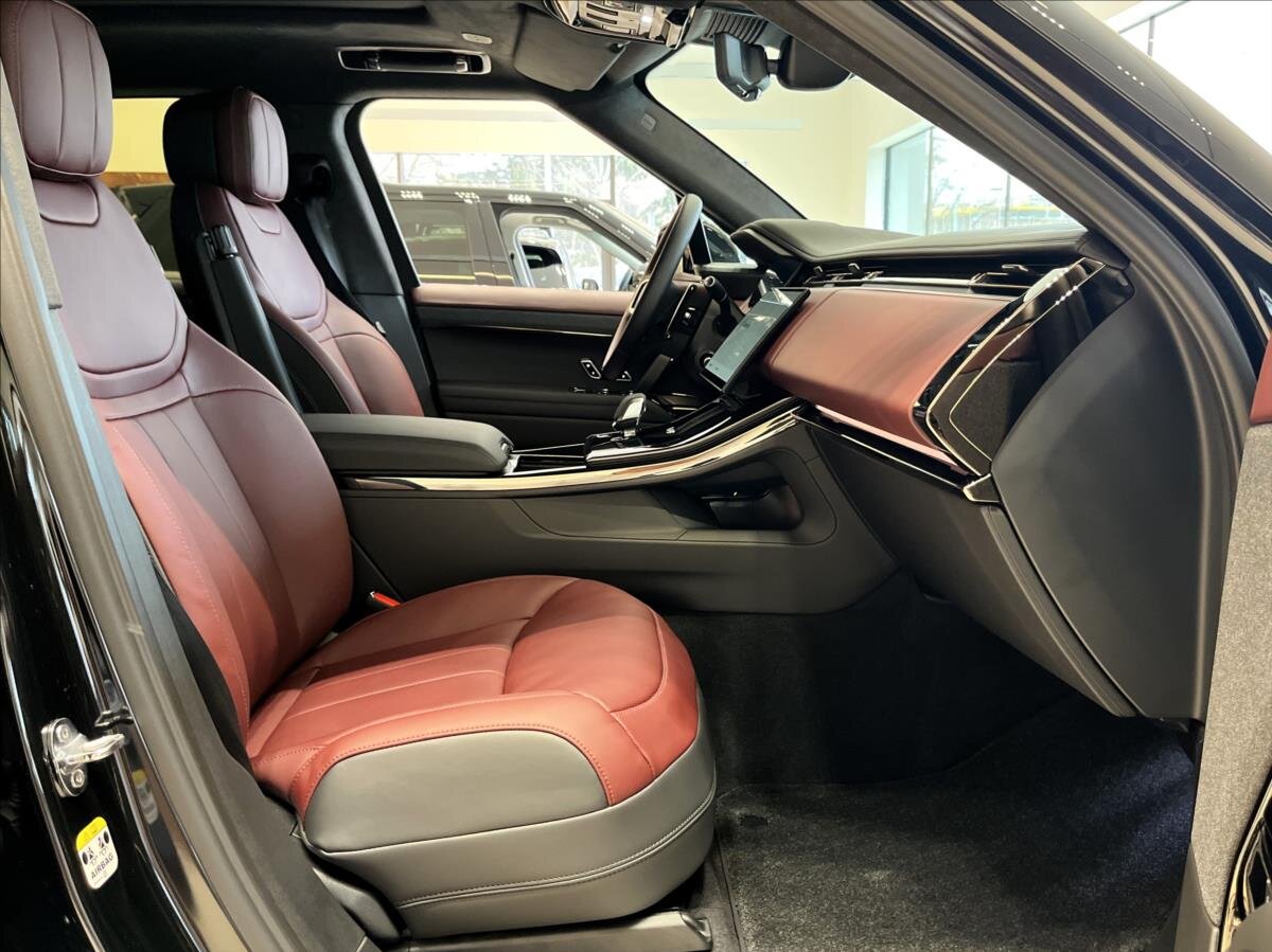 Land Rover Range Rover Sport SUV / Terénní 3,0 l 221 kw