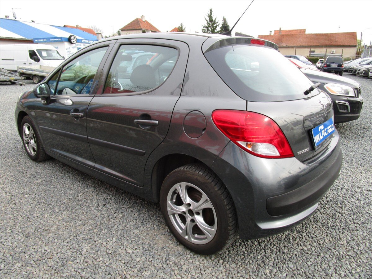 Peugeot 207 Hatchback 1,4 l 70 kw