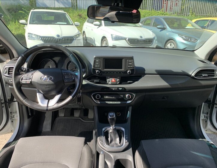 Hyundai i30 Kombi 1,6 l 81 kw