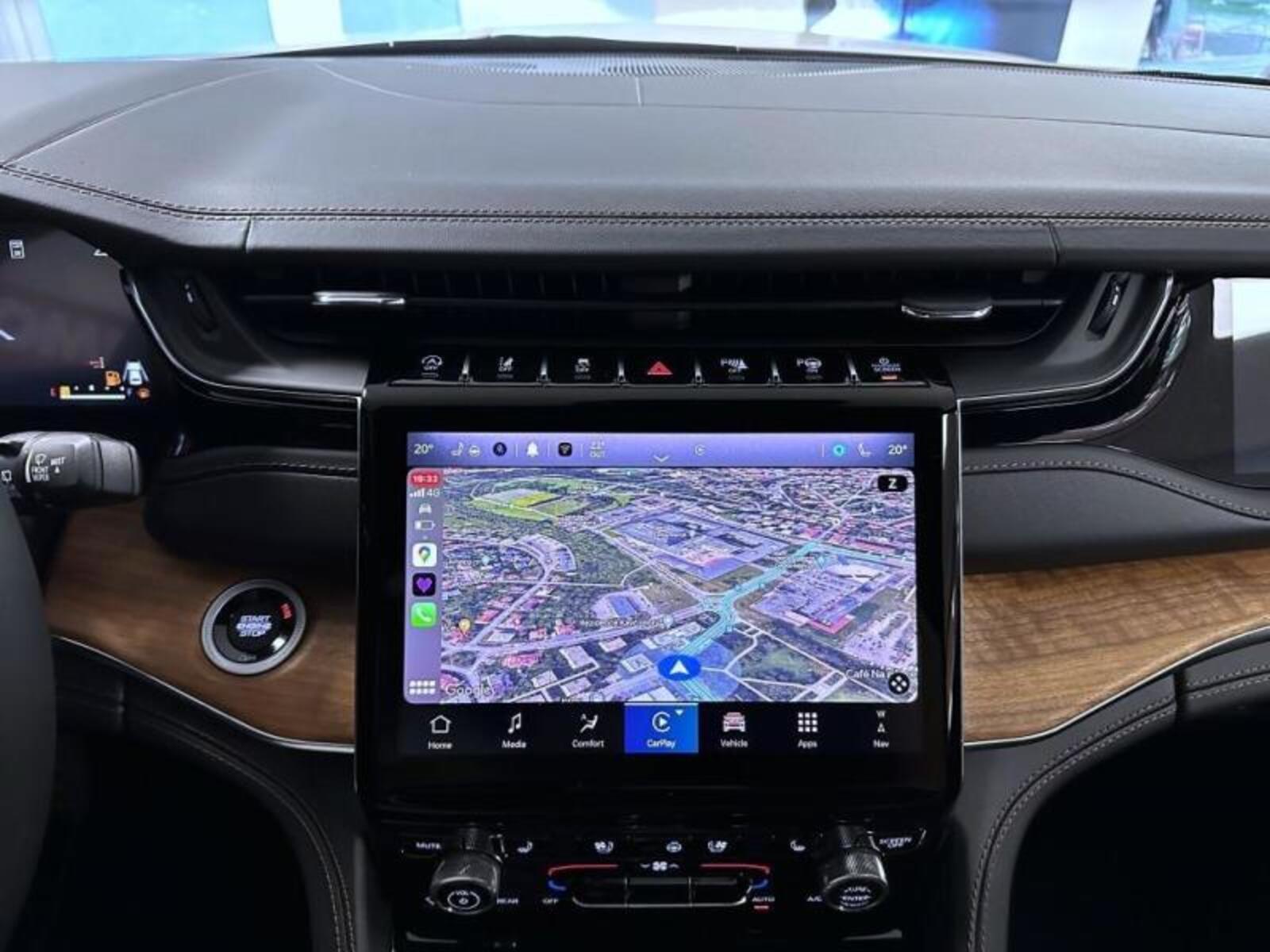 Jeep Grand Cherokee 14