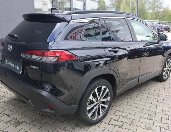 Toyota Corolla Cross 7