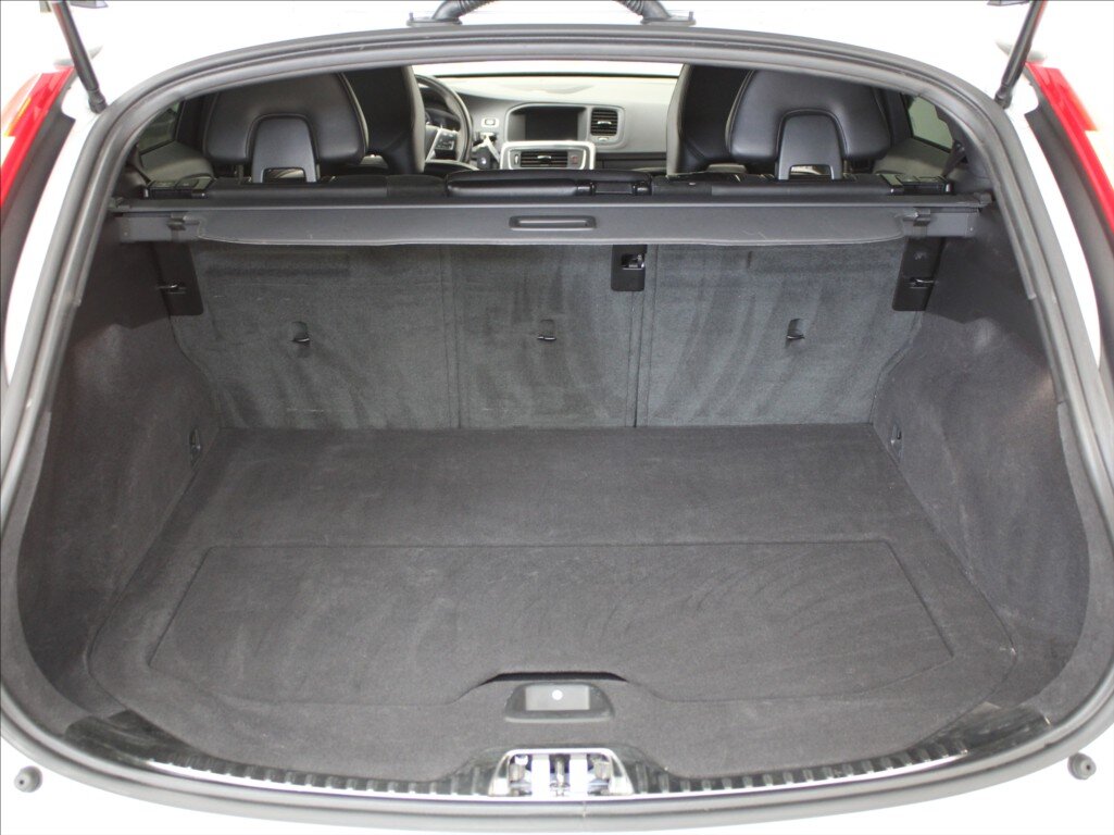 Volvo V60 Kombi 2,0 l 270 kw