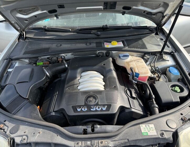 Škoda Superb Sedan / Limuzína 2,8 l 142 kw