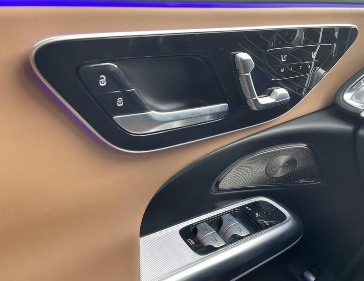 Mercedes-Benz Třídy E 11