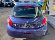 Peugeot 208 8