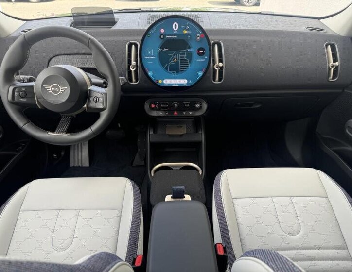 Mini Countryman SUV 2,0 l 160 kw