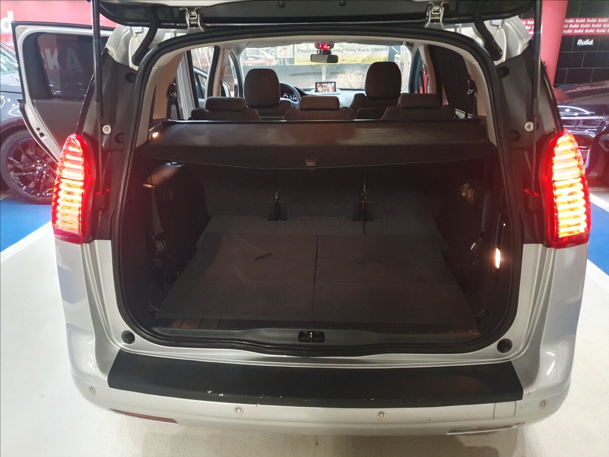 Peugeot 5008 MPV 1,6 l 88 kw