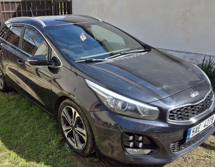 KIA Ceed SUV / Terénní 0,0 100 kw