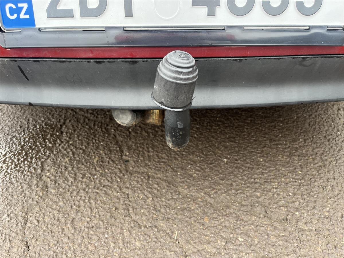 Renault Laguna Liftback 1,5 l 81 kw