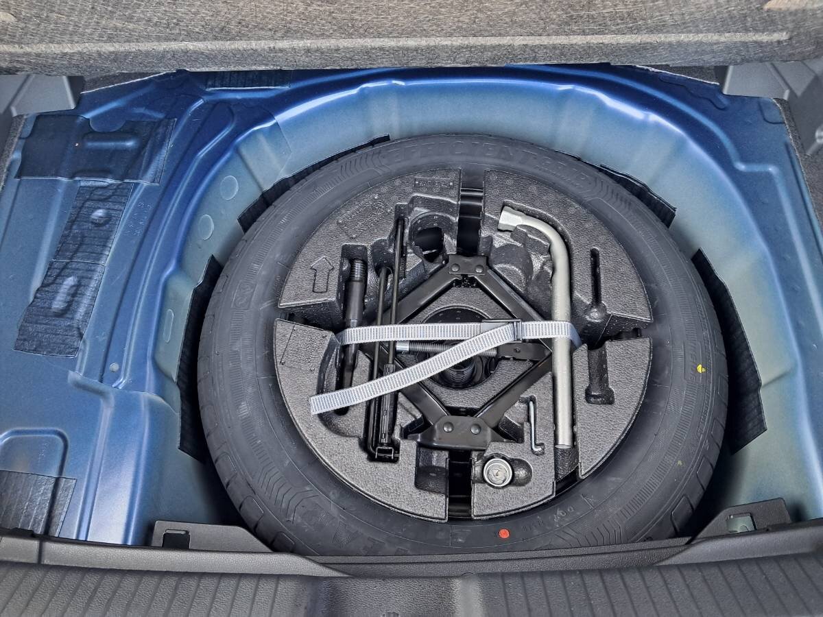 Volkswagen Polo Hatchback 999,0 70 kw