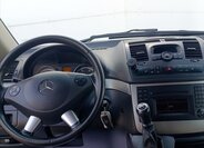 Mercedes-Benz Viano MPV 3,0 l 165 kw