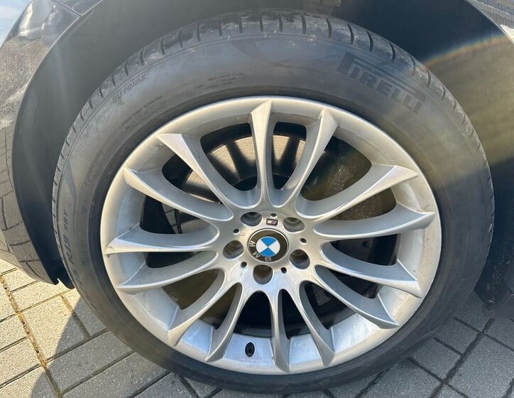 BMW Řada 5 Liftback 3,0 l 230 kw