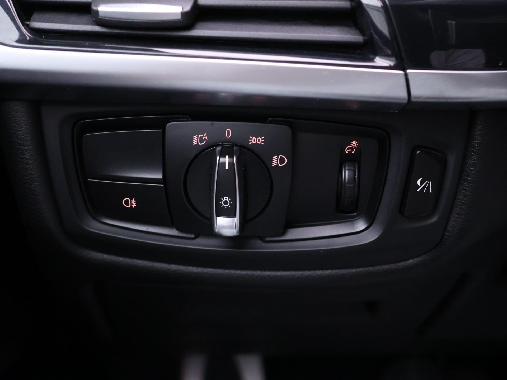 BMW X5 SUV / Terénní 4,4 l 423 kw