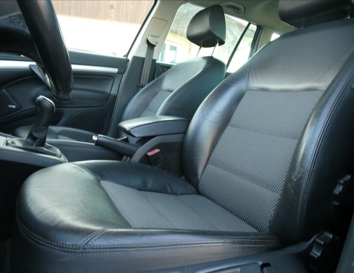 Škoda Octavia Kombi 2,0 l 103 kw