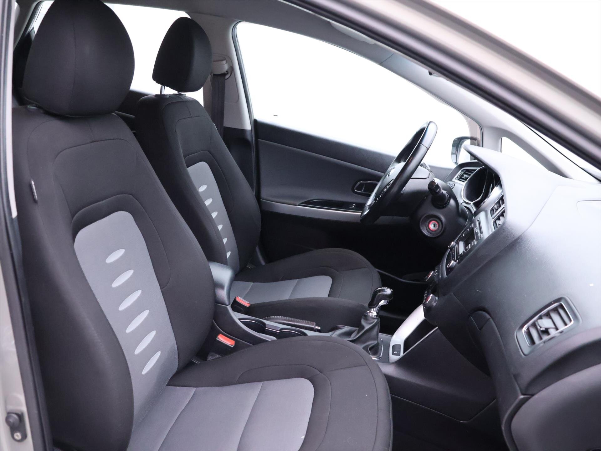 KIA Ceed Hatchback 1,6 l 99 kw