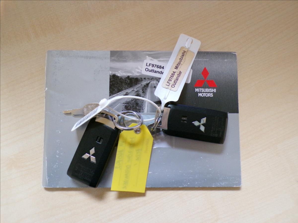 Mitsubishi Outlander Kombi 2,4 l 125 kw