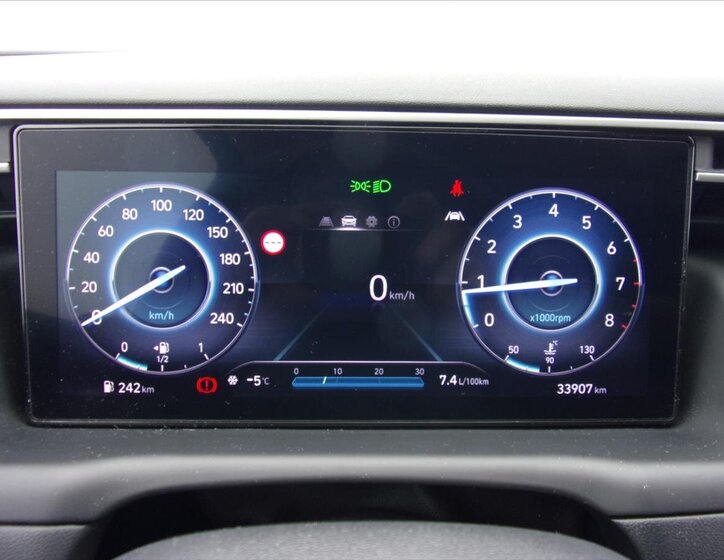 Hyundai Tucson SUV 1,6 l 110 kw