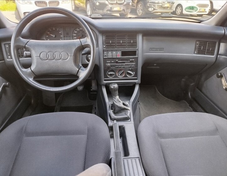 Audi 80 Sedan / Limuzína 2,0 l 66 kw