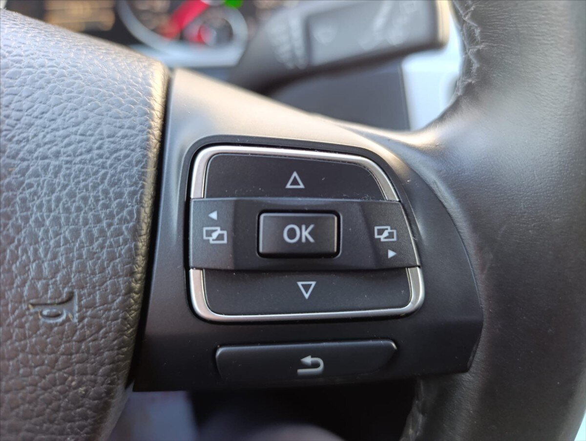 Volkswagen Passat Kombi 2,0 l 125 kw