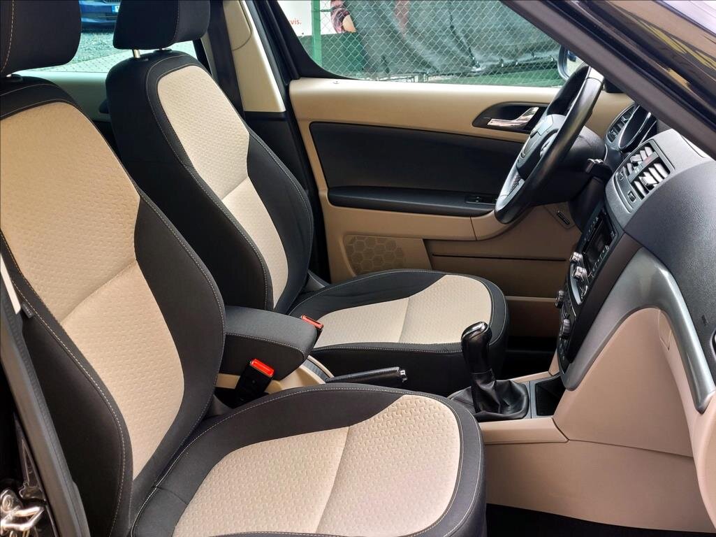 Škoda Yeti SUV / Terénní 1,8 l 118 kw