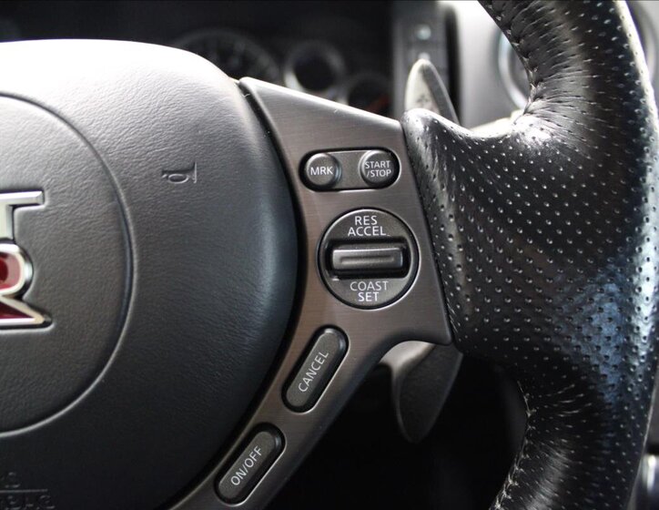 Nissan GT-R Kupé 3,8 l 390 kw