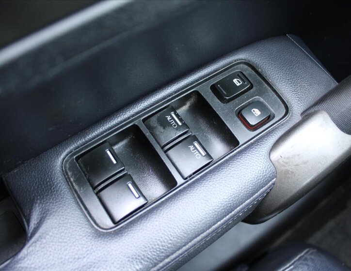 Honda CR-V SUV / Terénní 2,2 l 110 kw