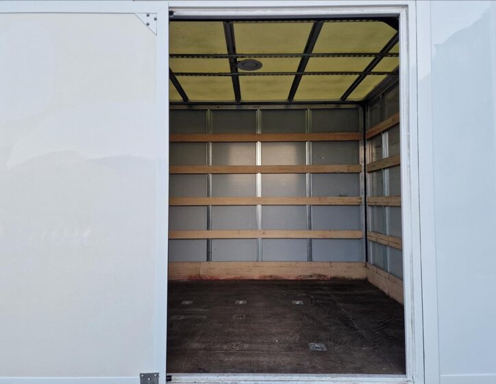 Volkswagen Crafter Skříň 2,0 l 103 kw