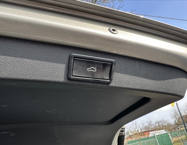 Škoda Octavia Kombi 1,5 l 110 kw