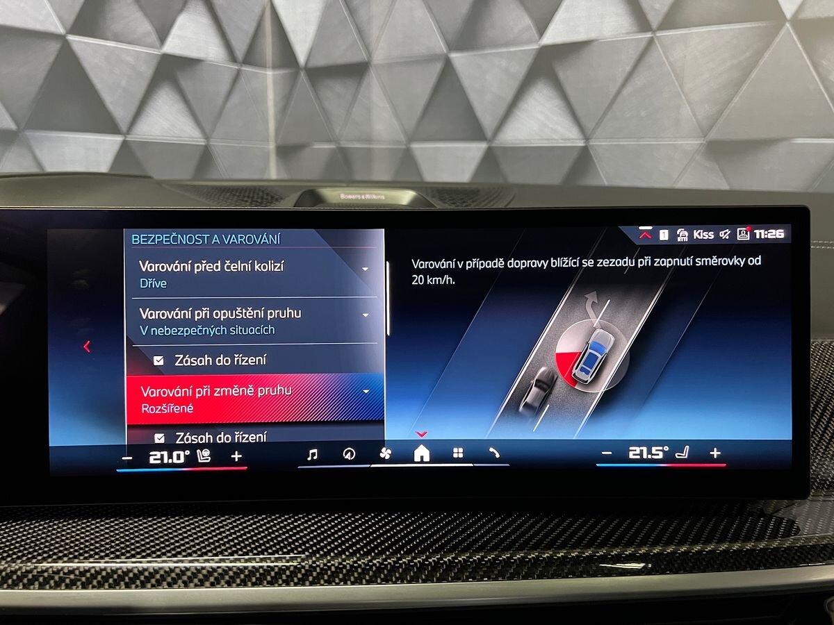 BMW X7 SUV / Terénní 4,4 l 390 kw